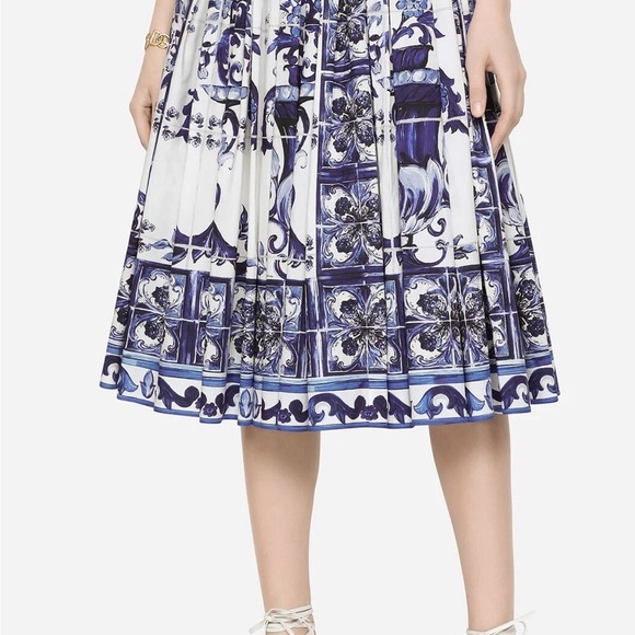 Dolce Gabbana Skirt + Crop Top Set Majolica Print & Pleated Poplin Midi Skirt - Picture 8 of 15
